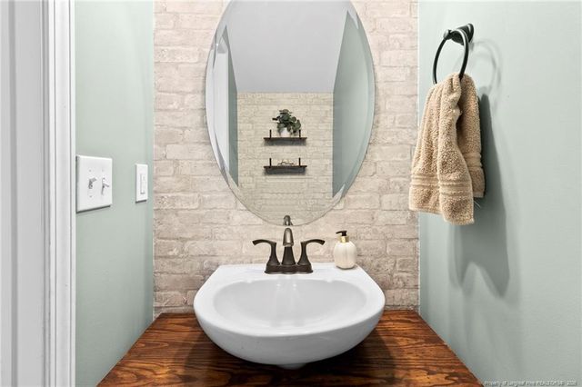 2013 Cason Creek Drive, Fayetteville, NC 28306