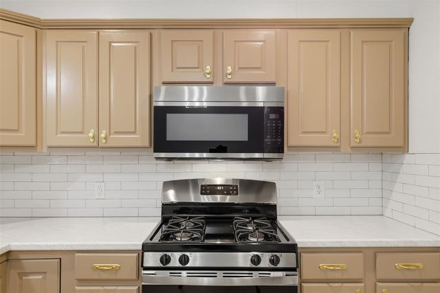 4704 Michael Drive, Del City, OK 73115