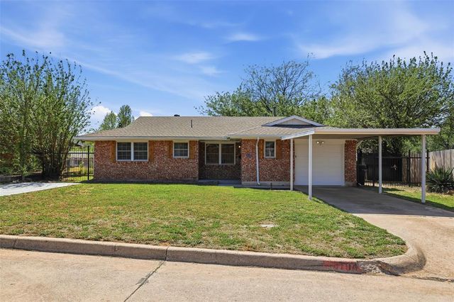 4704 Michael Drive, Del City, OK 73115