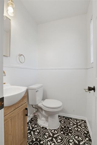 4704 Michael Drive, Del City, OK 73115