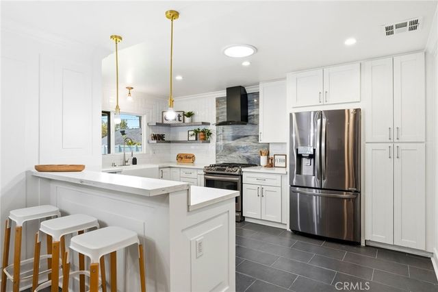 17126 San Fernando Mission, Granada Hills, CA 91344