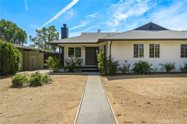17126 San Fernando Mission, Granada Hills, CA 91344