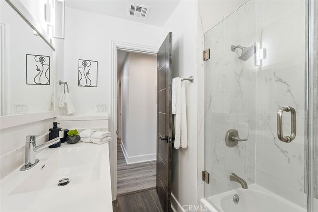 17126 San Fernando Mission, Granada Hills, CA 91344