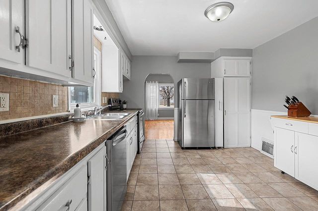 215 S ELM STREET, Kimberly, WI 54136