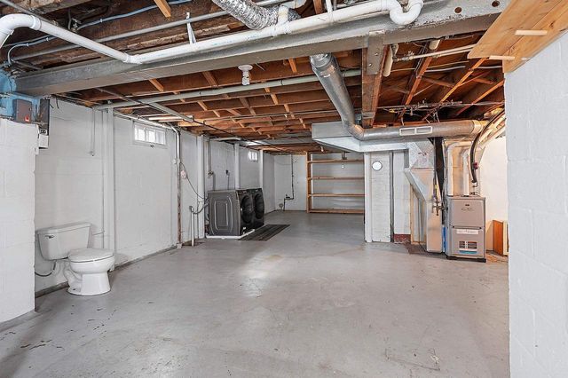 215 S ELM STREET, Kimberly, WI 54136