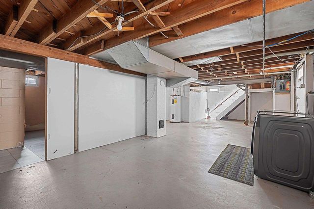 215 S ELM STREET, Kimberly, WI 54136