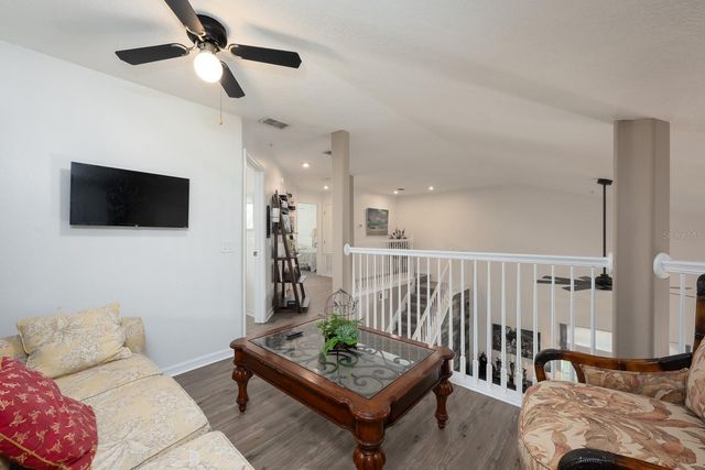 700 SEABROOK COURT 201, Altamonte Springs, FL 32714