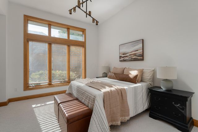 784 Pinecliff Place, Columbus, OH 43085