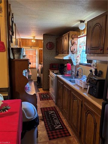 349 Lester Miller Ridge Road, Millers Creek, NC 28651