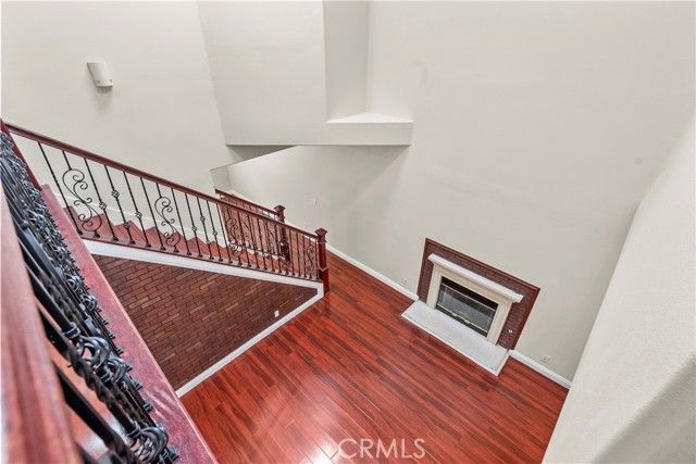 9400 Burnet 103, North Hills (los Angeles), CA 91343