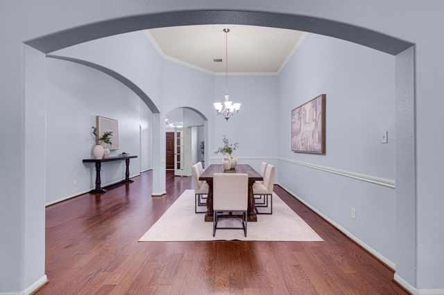 1124 Haye Road, Friendswood, TX 77546