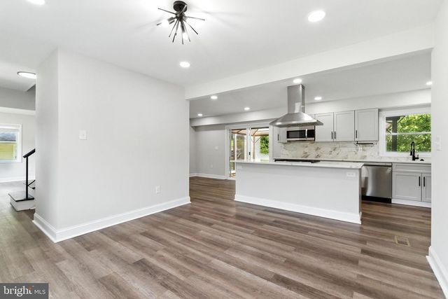 12803 HOLLINS PL, Bowie, MD 20716