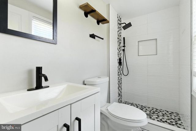 12803 HOLLINS PL, Bowie, MD 20716