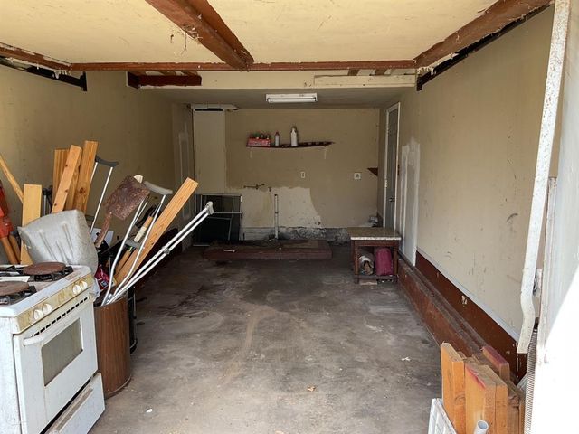 4701 N MacArthur Boulevard, Warr Acres, OK 73122