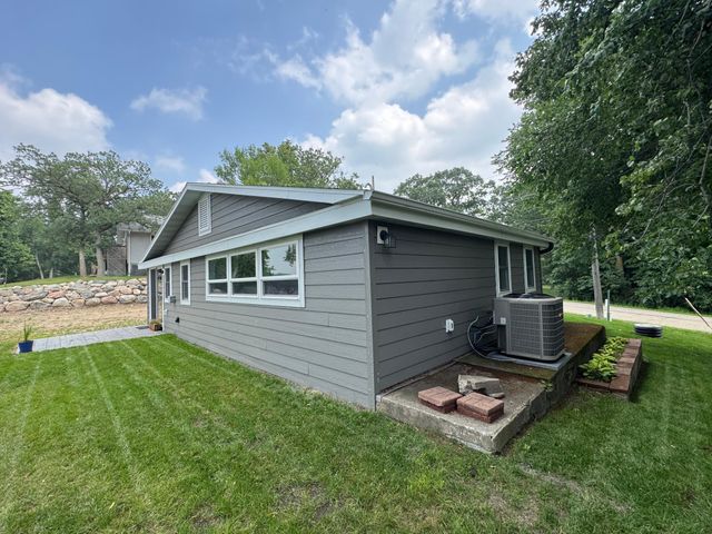 15216 E Munson Drive, Detroit Lakes, MN 56501
