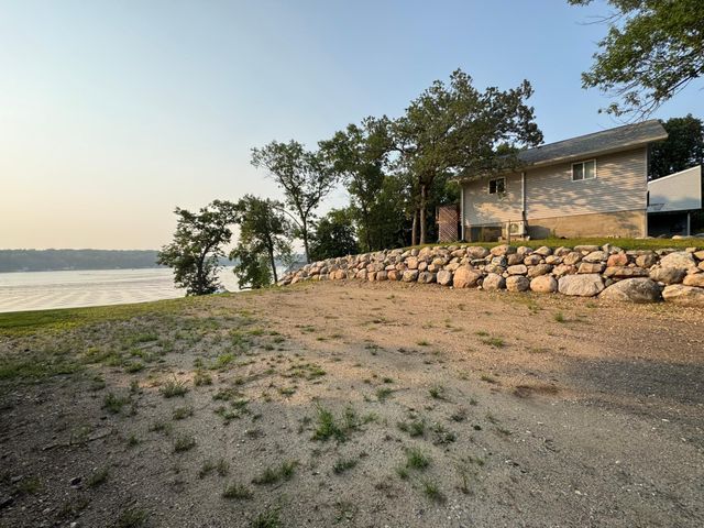 15216 E Munson Drive, Detroit Lakes, MN 56501
