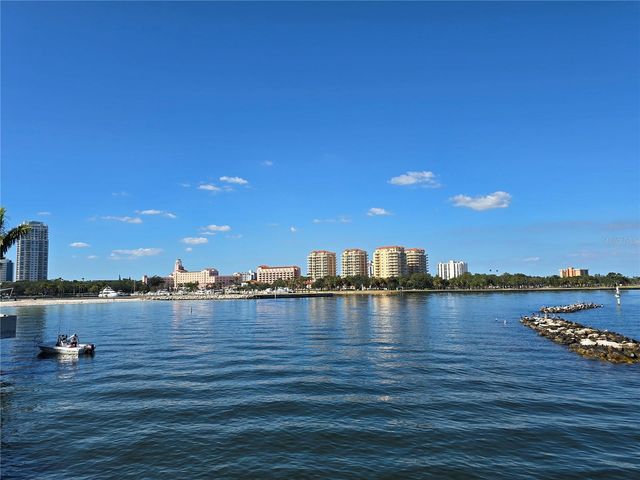 4403 43RD STREET N, St Petersburg, FL 33714