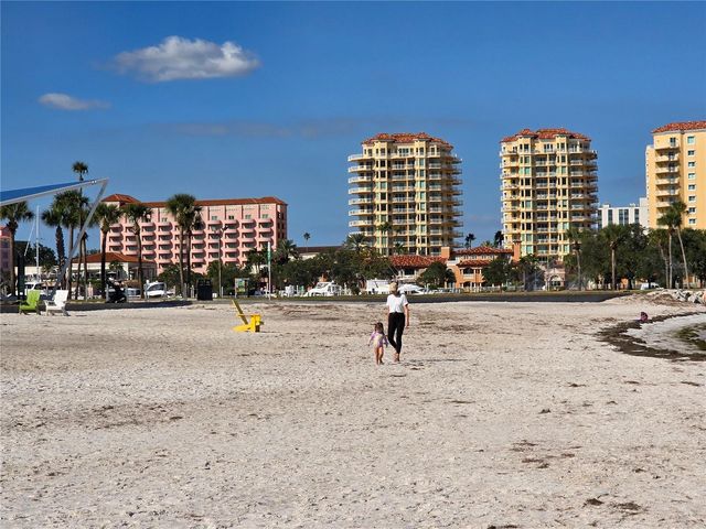 4403 43RD STREET N, St Petersburg, FL 33714