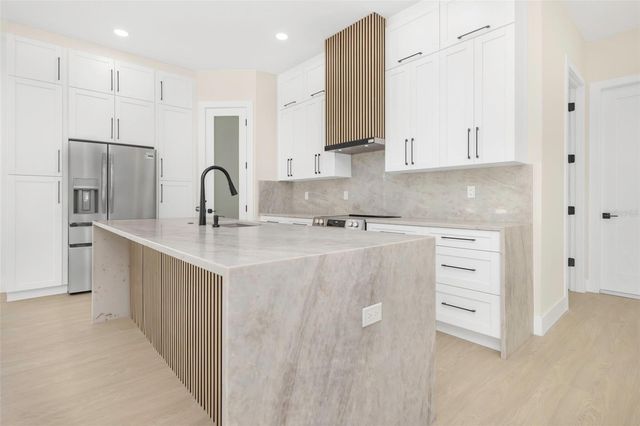 4403 43RD STREET N, St Petersburg, FL 33714