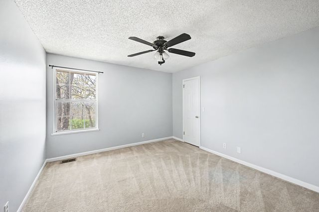 110 Bellevue Rd Apt 30, Nashville, TN 37221