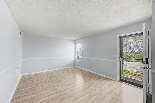 110 Bellevue Rd Apt 30, Nashville, TN 37221