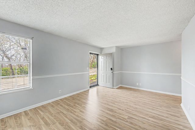 110 Bellevue Rd Apt 30, Nashville, TN 37221