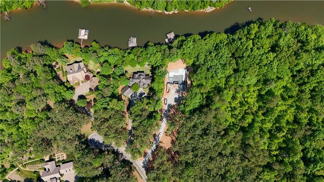 300 Crooked Rock Lane, Sunset, SC 29685