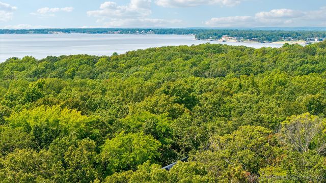 800 Kiawa Road, Eucha, OK 74346