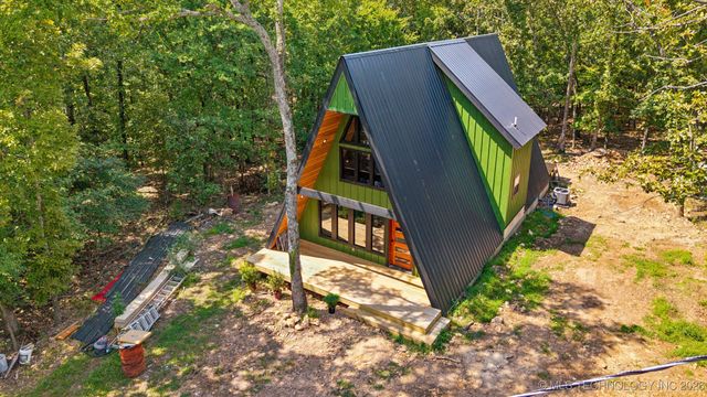 800 Kiawa Road, Eucha, OK 74346