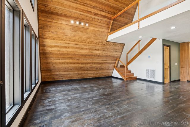 800 Kiawa Road, Eucha, OK 74346