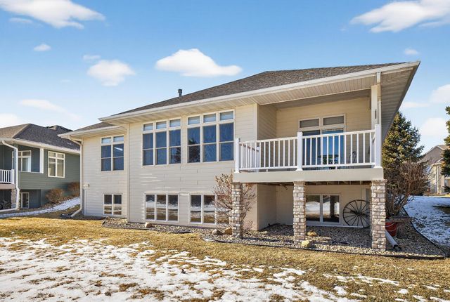 4063 Autumn Lake Court SW, Rochester, MN 55902