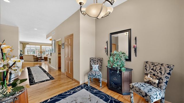 4063 Autumn Lake Court SW, Rochester, MN 55902