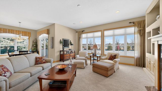 4063 Autumn Lake Court SW, Rochester, MN 55902