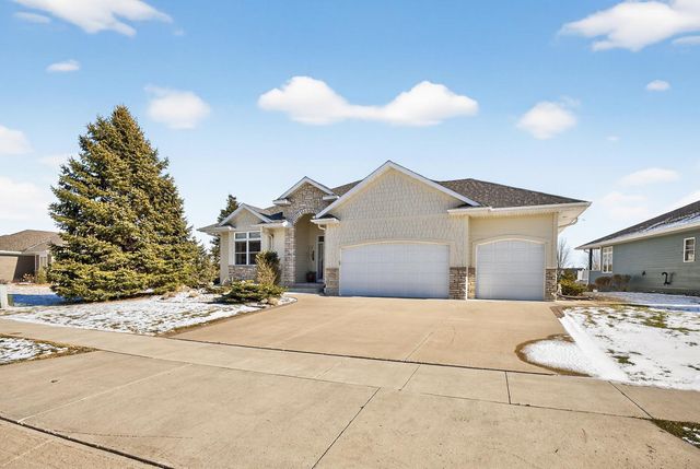4063 Autumn Lake Court SW, Rochester, MN 55902