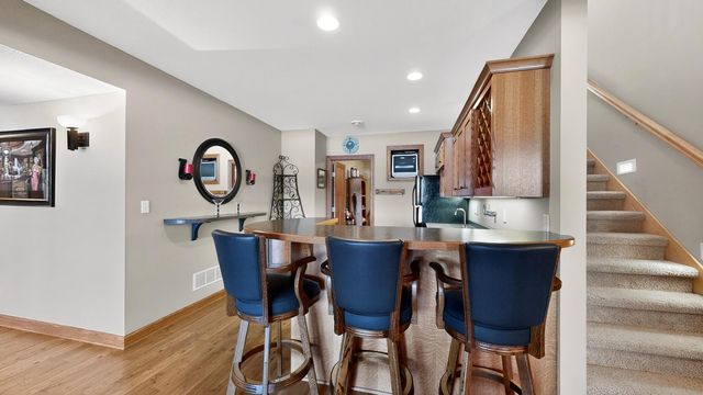 4063 Autumn Lake Court SW, Rochester, MN 55902