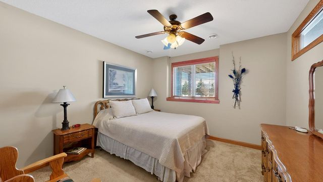 4063 Autumn Lake Court SW, Rochester, MN 55902