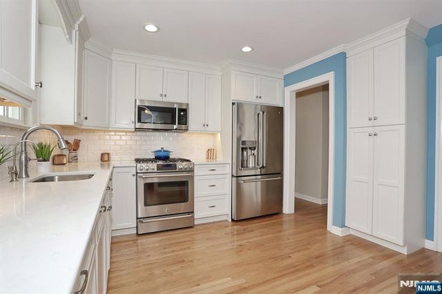 70 Ridge Road, Glen Rock, NJ 07452