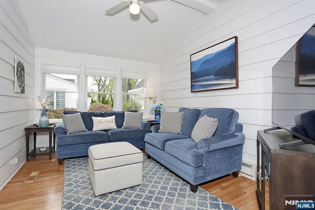 70 Ridge Road, Glen Rock, NJ 07452