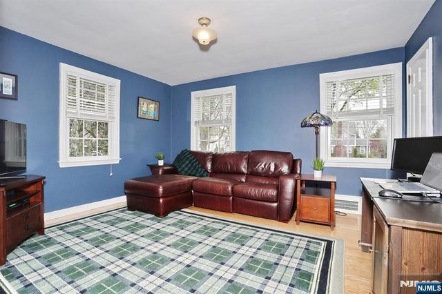 70 Ridge Road, Glen Rock, NJ 07452