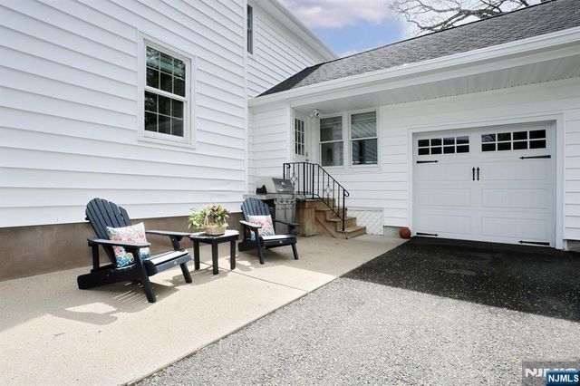 70 Ridge Road, Glen Rock, NJ 07452