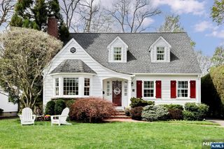 70 Ridge Road, Glen Rock, NJ 07452