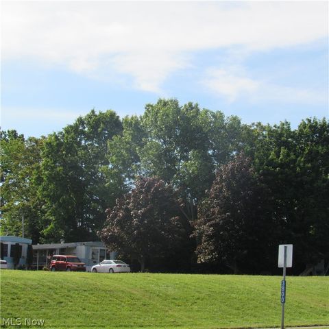 3785 S Main Street A14, Green, OH 44319