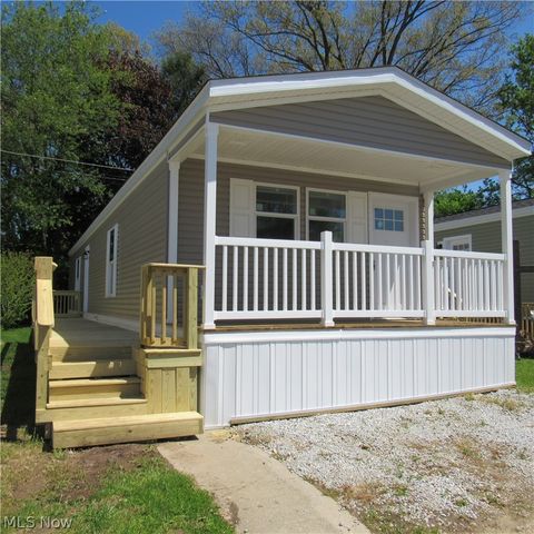 3785 S Main Street A14, Green, OH 44319