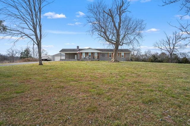392 Adams Rd, Shelbyville, TN 37160