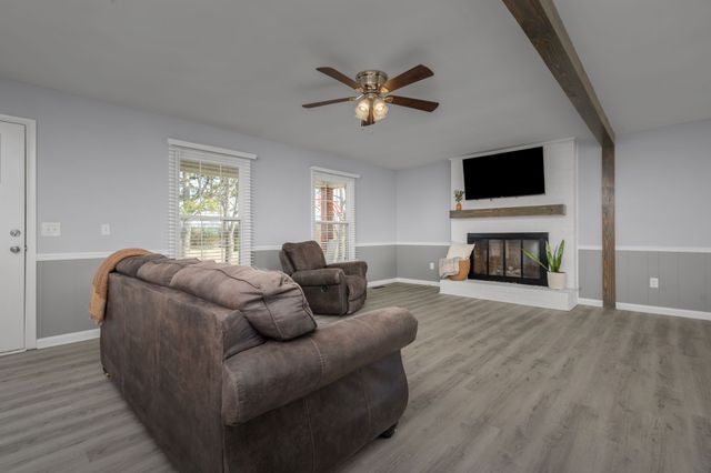 392 Adams Rd, Shelbyville, TN 37160