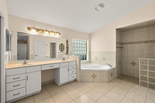 42 BICKFORD DRIVE, Palm Coast, FL 32137