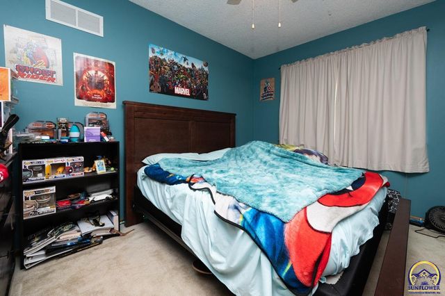 2510 SE Alexander DR, Topeka, KS 66605