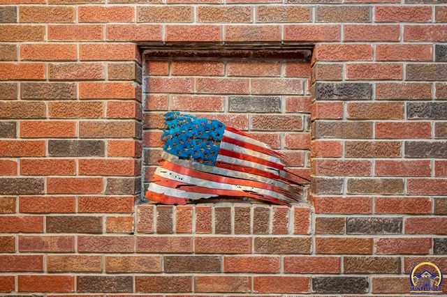 2510 SE Alexander DR, Topeka, KS 66605