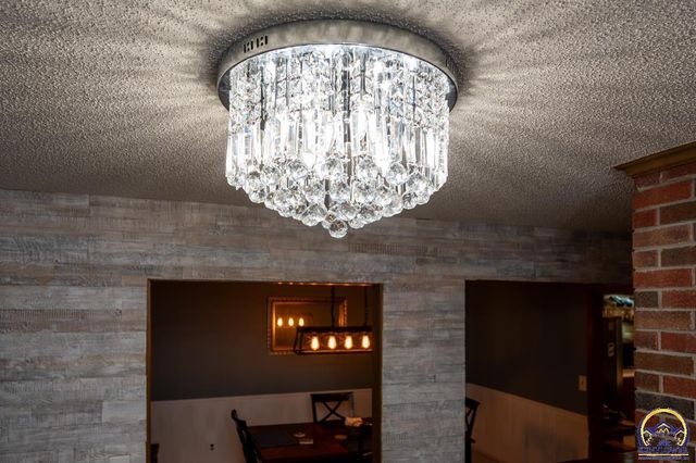 2510 SE Alexander DR, Topeka, KS 66605