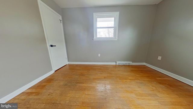 265 OPEQUON AVE, Winchester, VA 22601